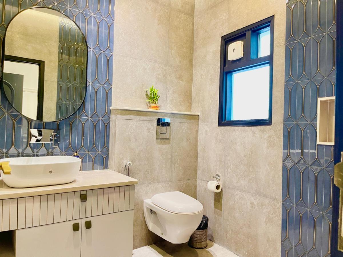 Bedchambers, Saket New Delhi